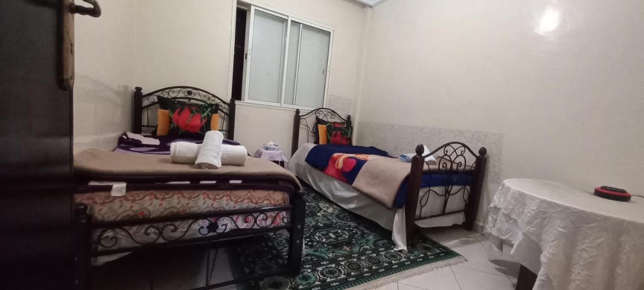 Chambre Prive Private Room Aeroport Mohamed 5 Deroua Exteriör bild