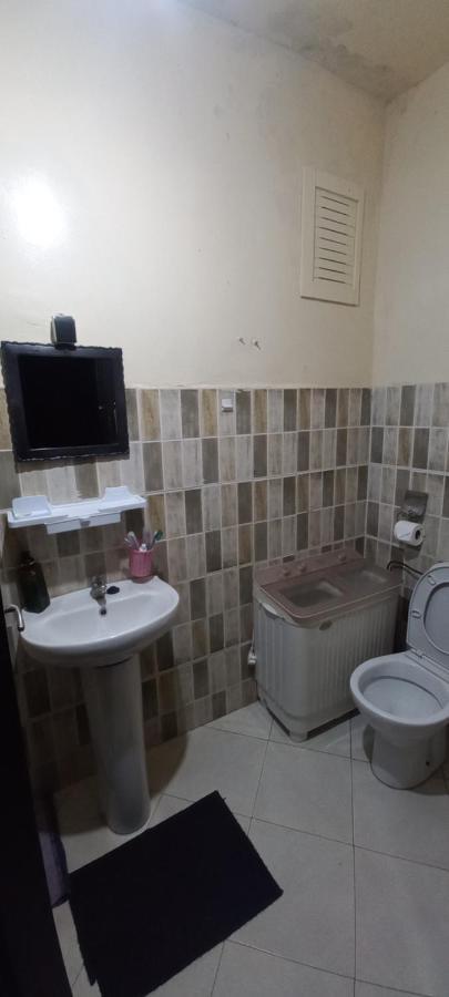 Chambre Prive Private Room Aeroport Mohamed 5 Deroua Exteriör bild