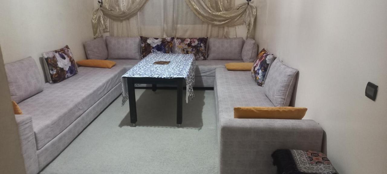 Chambre Prive Private Room Aeroport Mohamed 5 Deroua Exteriör bild